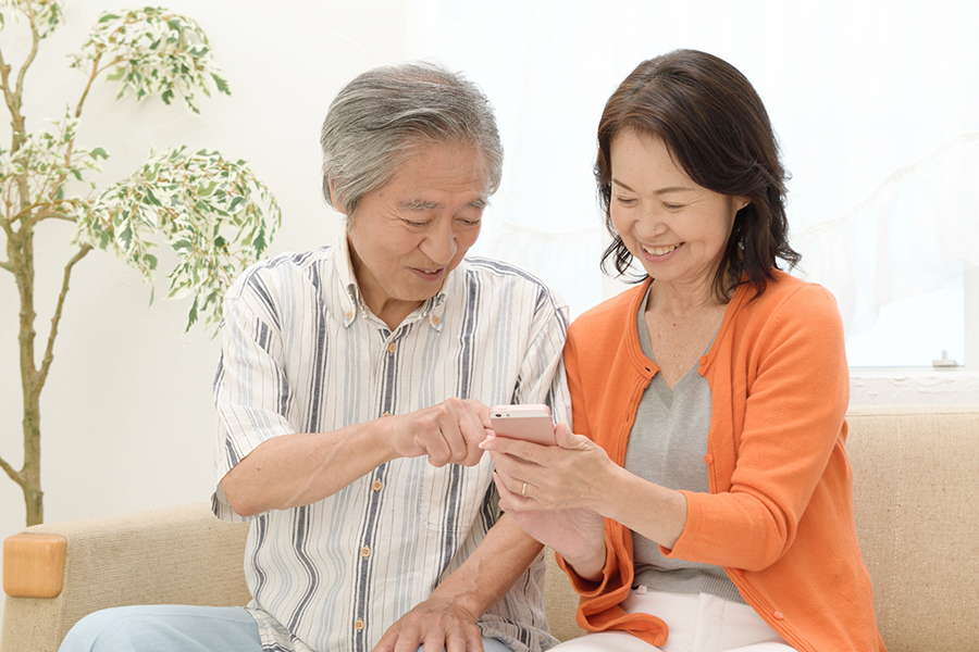 スマホは初心者でも簡単!
