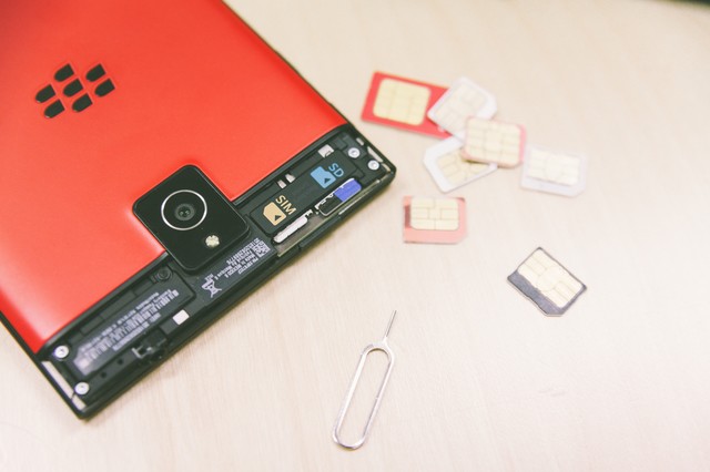 SIMカードの入れ替え&APN設定